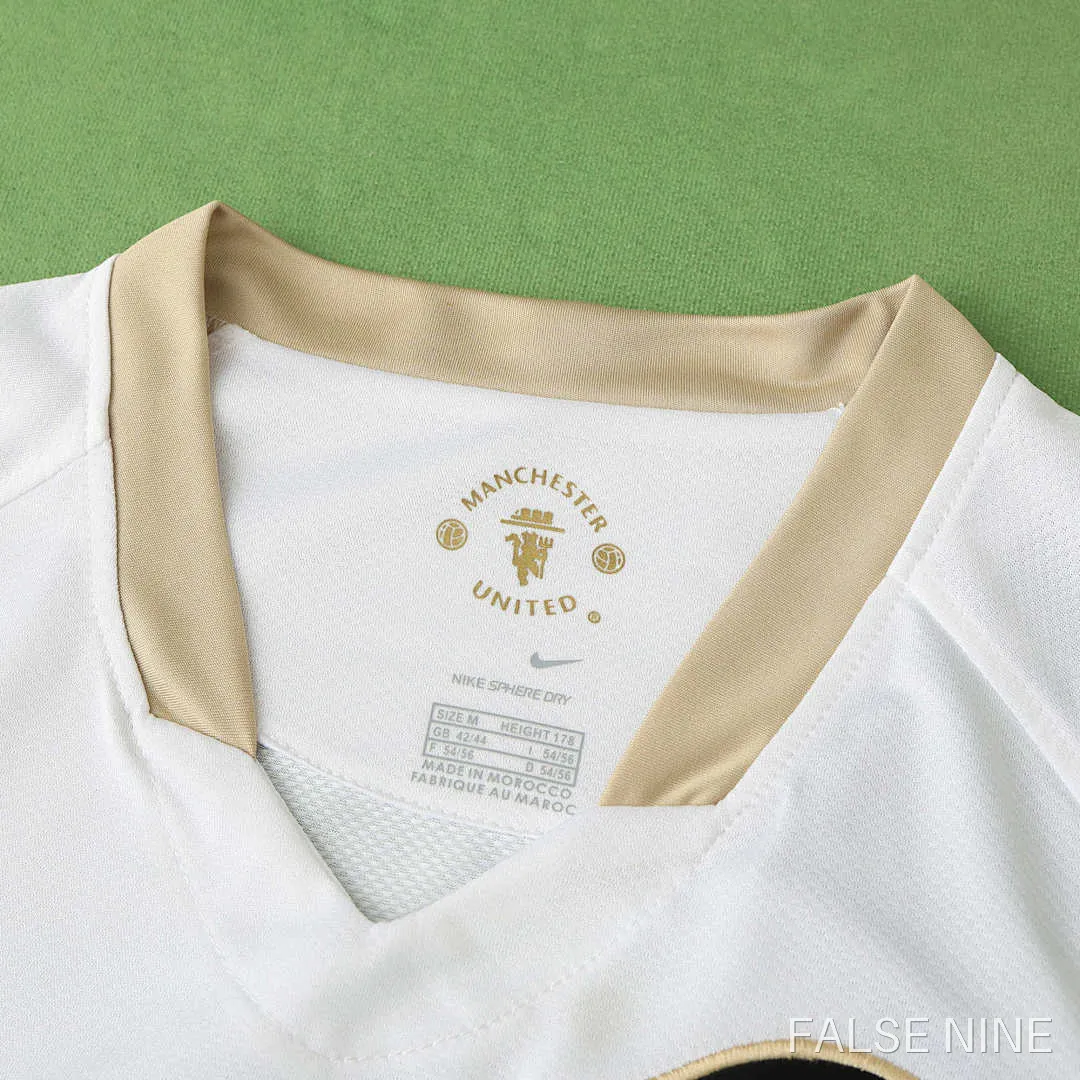 06/07 Manchester United F.C. away retro Fan version, photo 2