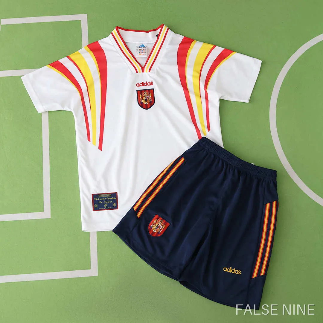 Spain 1996 Away Shirt (Kids Retro), photo 10