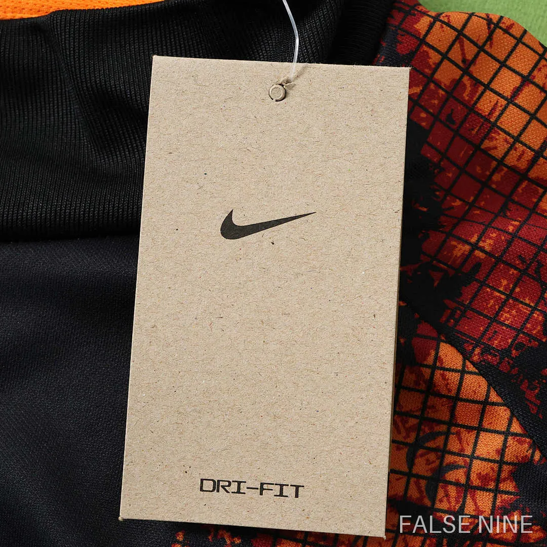 Netherlands 2026 Goalkeeper Long Sleeve Shirt (Fan Version), photo 15