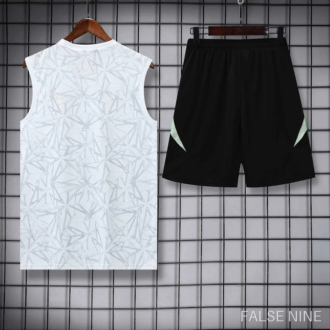 Real Madrid 25/26 Training Vest and Shorts Set (Fan Version), photo 3