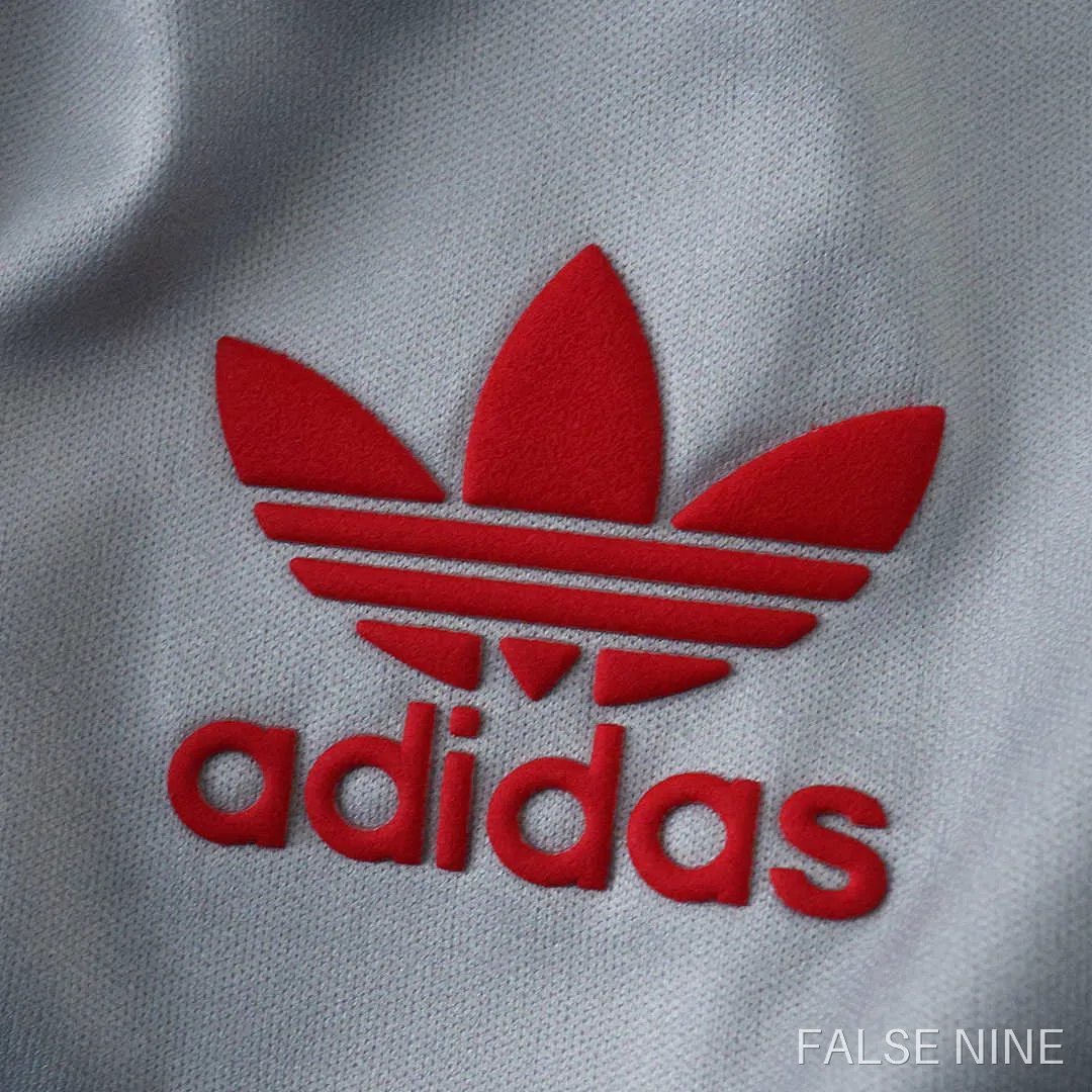 Liverpool 1989 Away Retro Kids Kit, photo 14