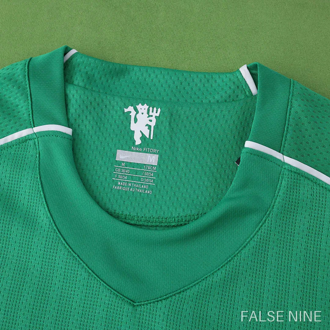 07/08 Manchester United F.C. goalkeeper retro Long sleeved Fan version, photo 3