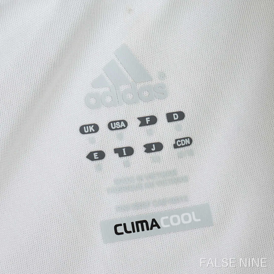 11/12 Real Madrid home retro Player version, photo 7