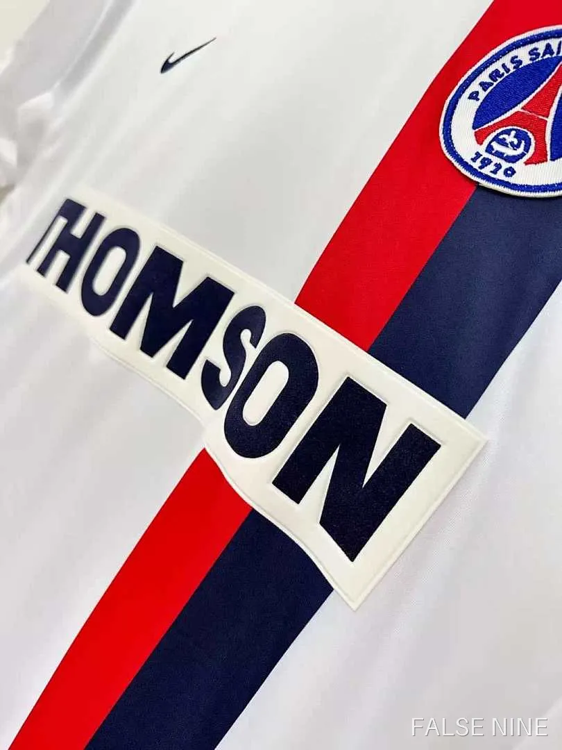 02/03 Paris away retro Fan version, photo 8
