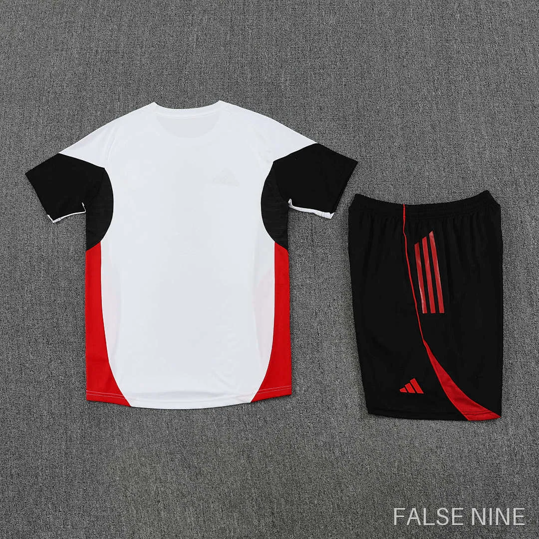 Manchester United 25/26 Training Kit (Fan Version), photo 13