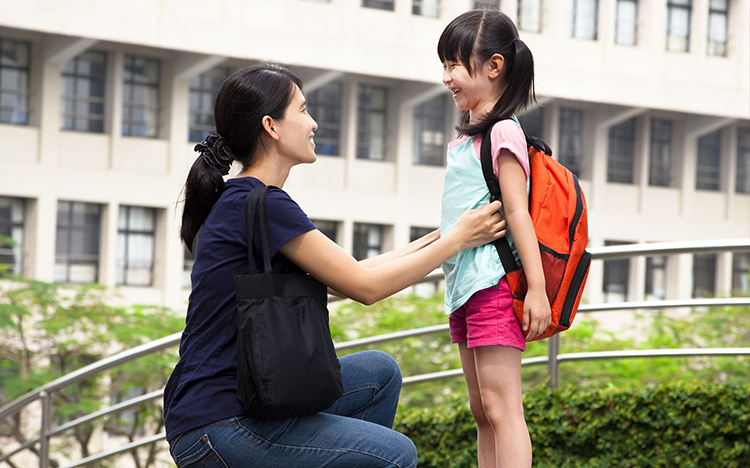 お子様単独での渡航プログラム有り