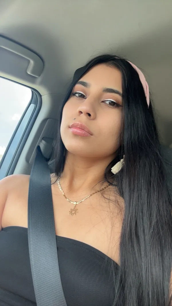 anyelyalva FanFix