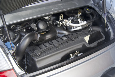 https://storage.googleapis.com/fantasy-car-photos/cars/04285/FJ_8916__medium.jpeg