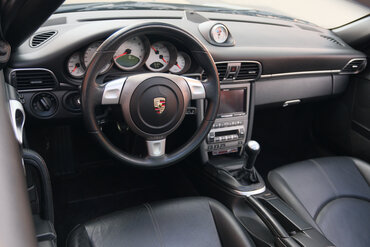 https://storage.googleapis.com/fantasy-car-photos/cars/04294/250517-997-C2S-059__medium.jpg