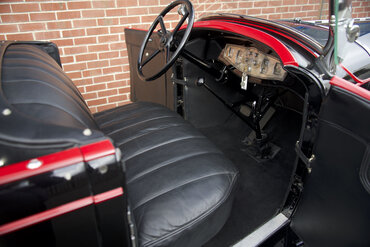 https://storage.googleapis.com/fantasy-car-photos/cars/04629/FJ_2097__medium.jpeg
