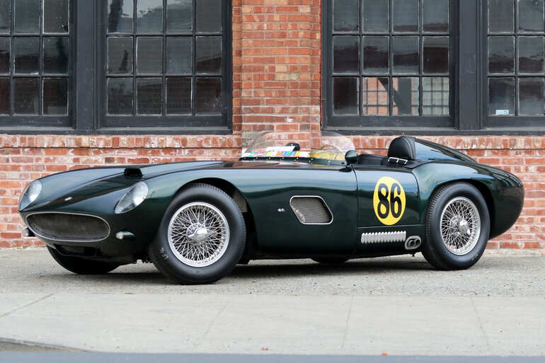 https://storage.googleapis.com/fantasy-car-photos/cars/04708/front-qtr-low-1__large.JPG