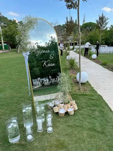 Welcome Mirror