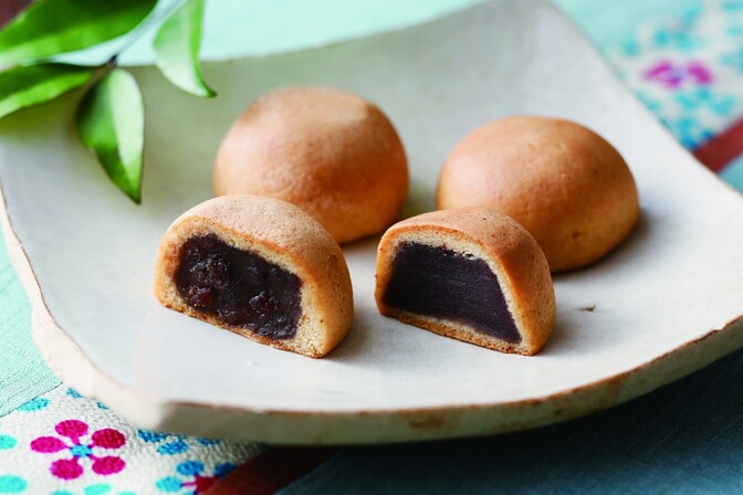 【しっとり焼き上げた】きな粉を使ったおまんじゅう「こしあん」「粒あん」12入り箱
