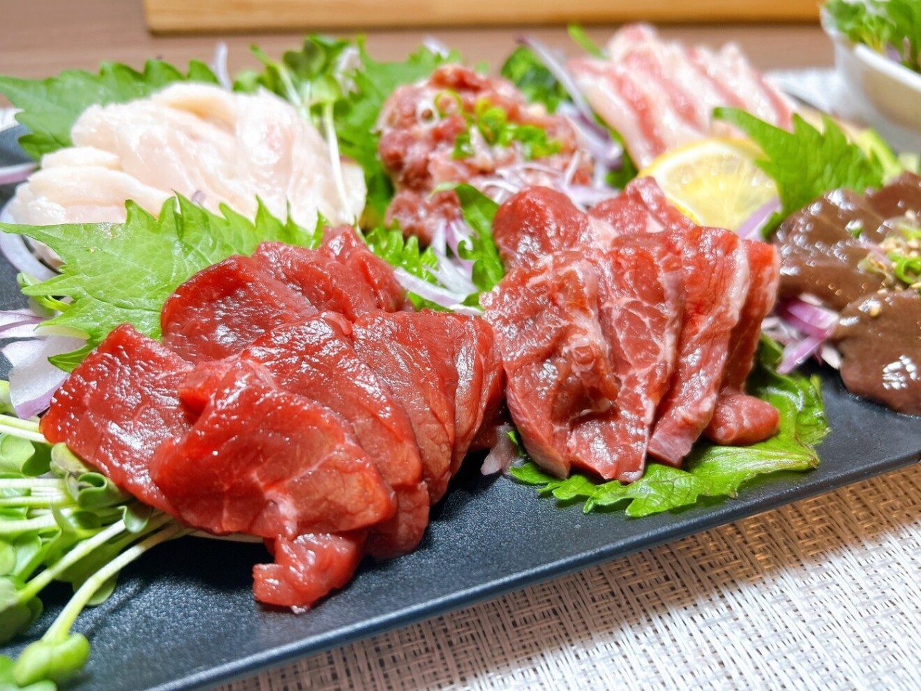 toto＠経営・馬肉販売・薬剤師