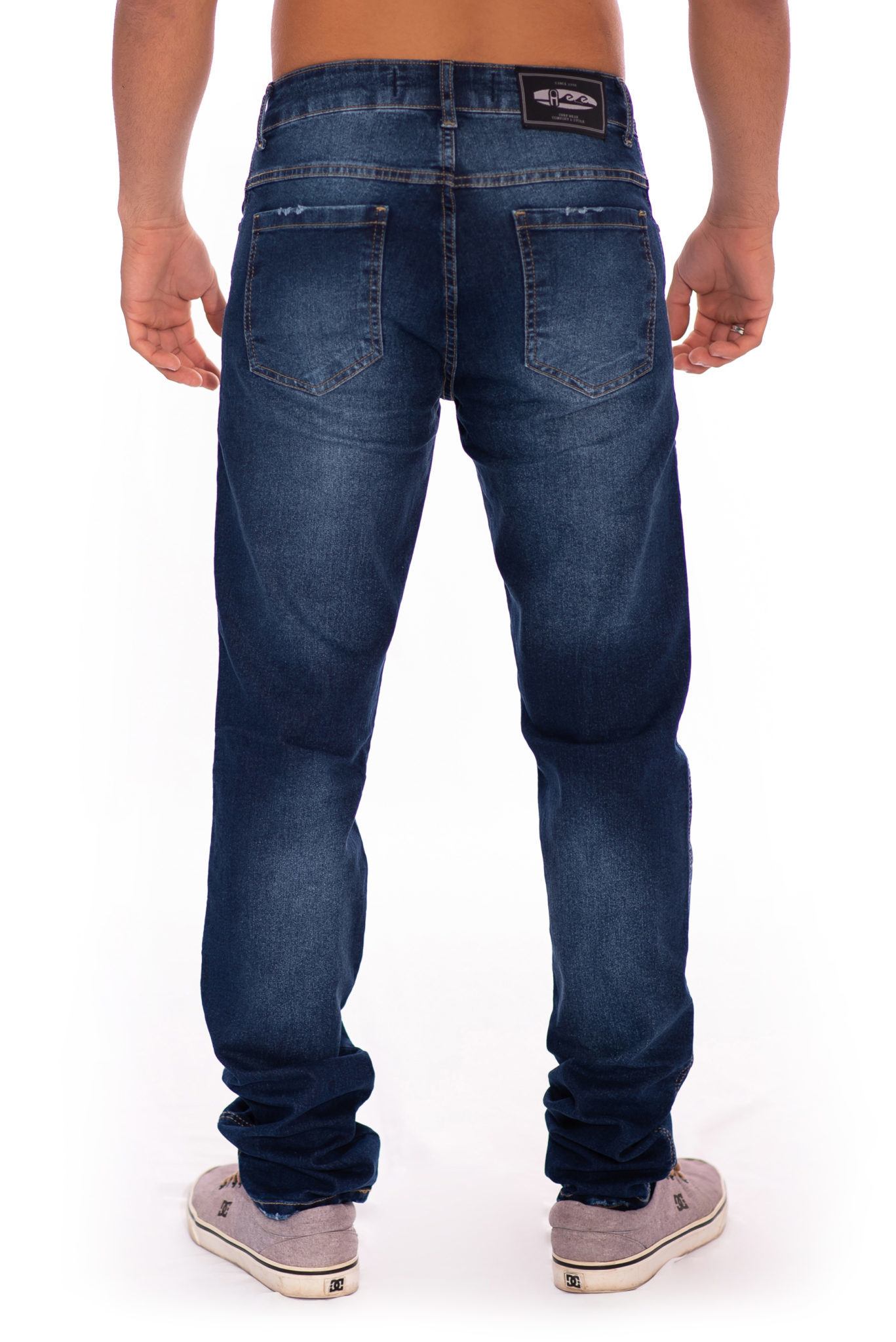 calça jeans masculina corte reto