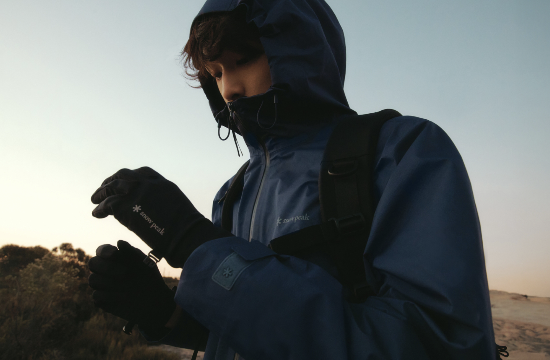 Snow Peak 26SS 남성 — 네이비 재킷 디테일