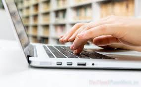 Freelancer nhập liệu đánh máy chuyên nghiệp, gõ văn bản chính xác, nhanh chóng, giá cả hợp lý.