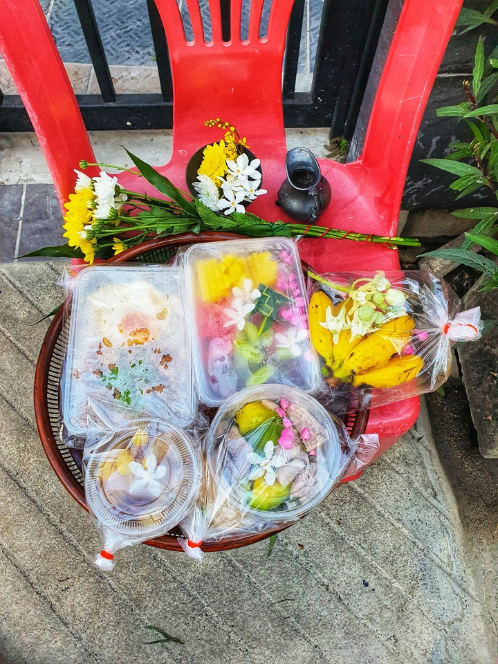 รับจ้างทำบุญ ใส่บาตร ทำบุญออนไลน์ บุญกฐิน บุญผ้าป่า