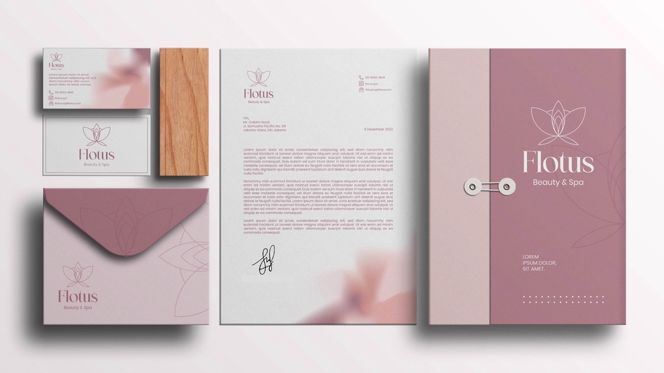 Desain logo minimalis dengan warna pink untuk bisnis kecantikan dan spa bernama "Floatus"