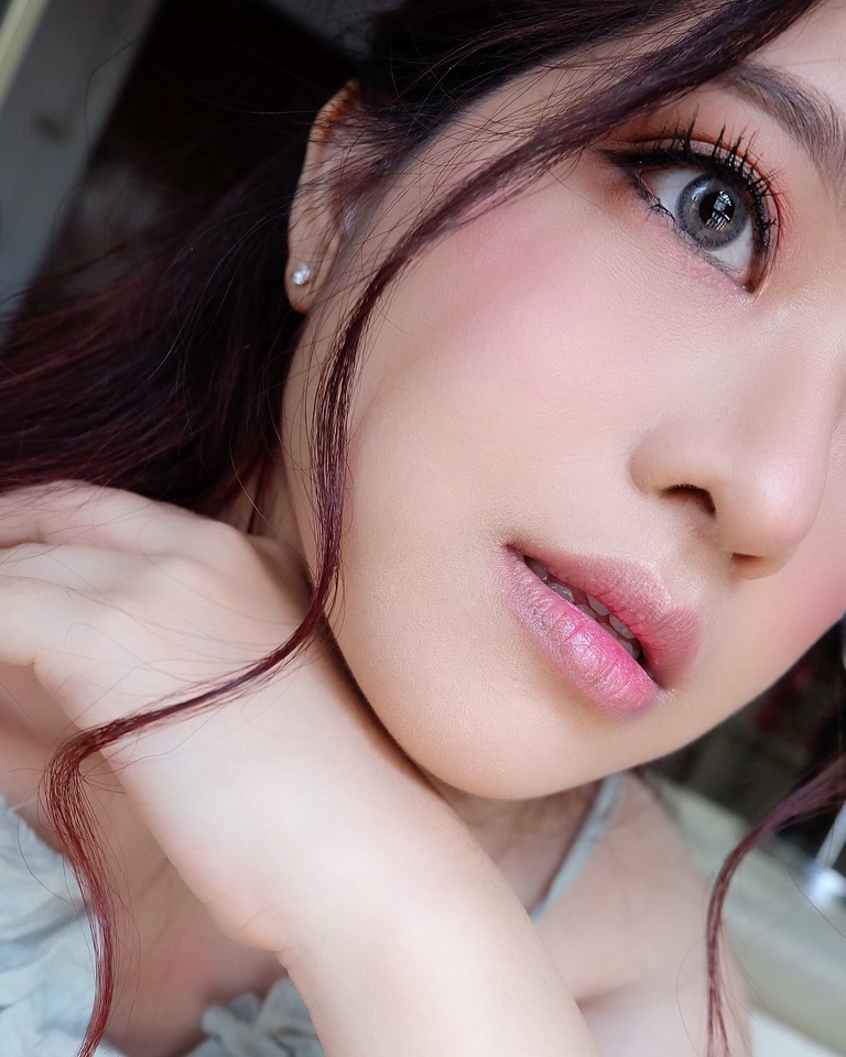 ช่างแต่งหน้า - Doublebee Makeup Artist - 11