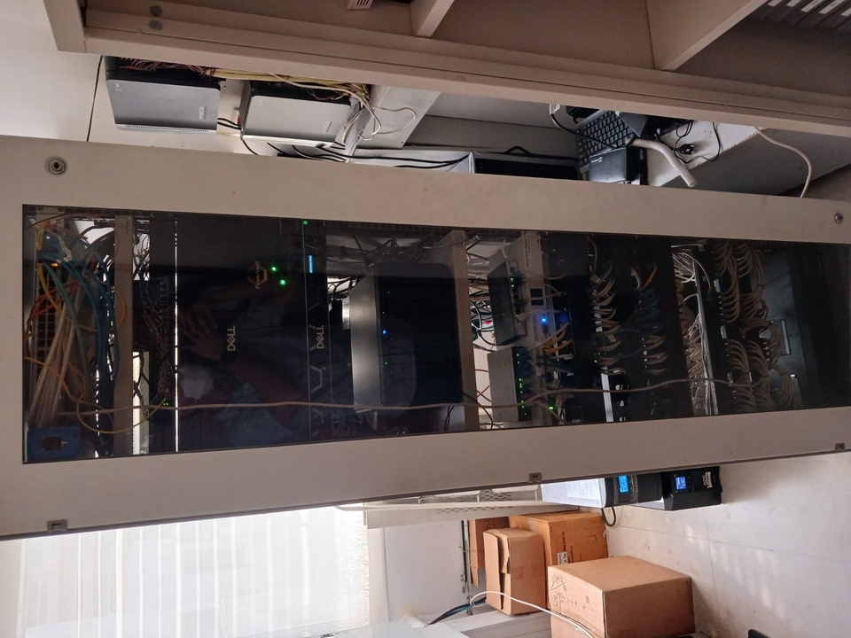 รับติดตั้ง server วางระบบ network ติดตั้งเซิร์ฟเวอร์ ระบบเครือข่ายเซิร์ฟเวอร์