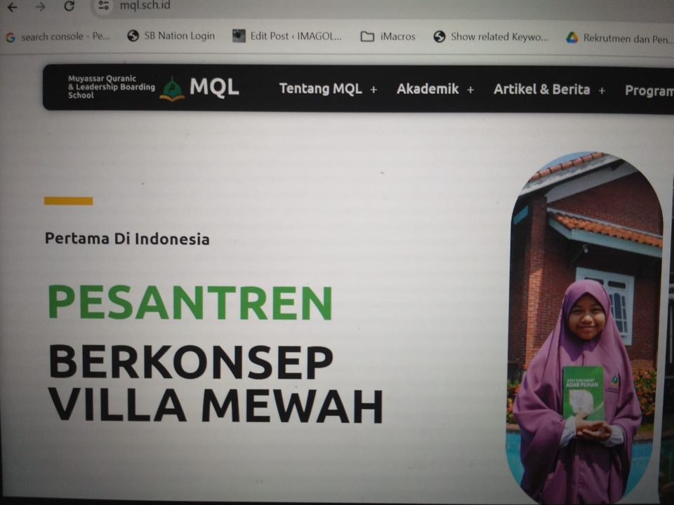 Jasa SEO Murah Pesantren Berkonsep Villa Mewah Pertama Di Indonesia