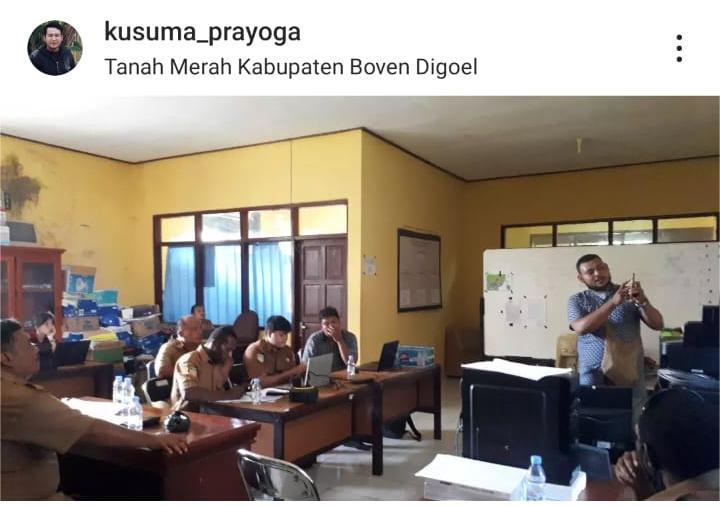Belajar online dengan guru profesional di kelas belajar online.