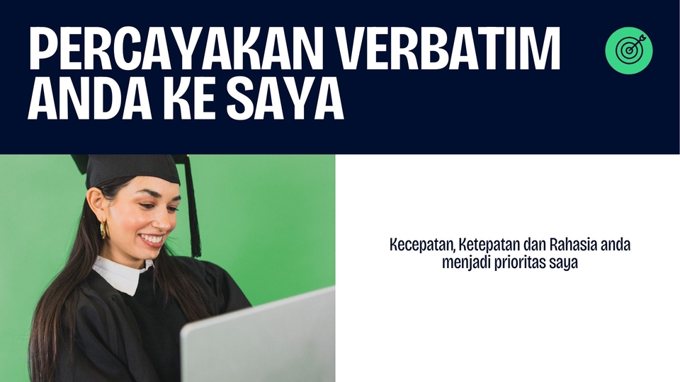 Jasa pengetikan online, pengetikan dokumen, ketik skripsi, pengetikan tugas sekolah. Wanita muda profesional sedang mengetik di laptop