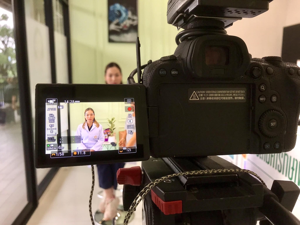 รับผลิตวีดีโอโฆษณา ผลิตสื่อโฆษณา ภาพยนตร์โฆษณา โดยทีมงานมืออาชีพ