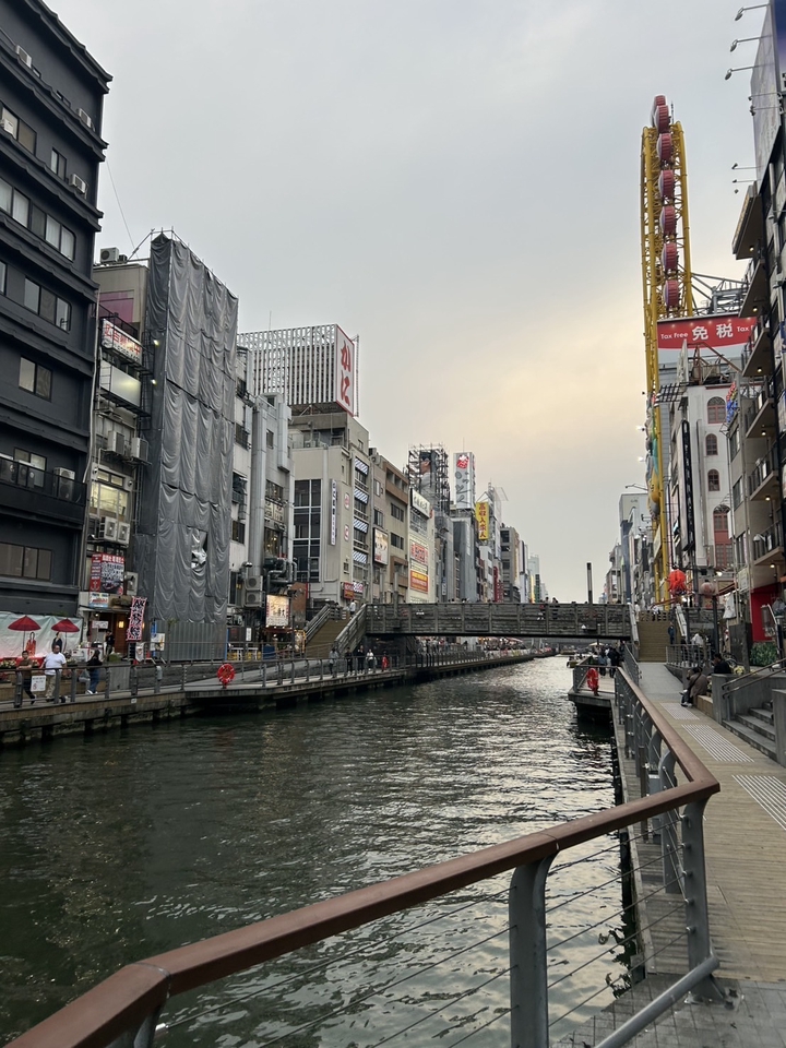 จ้างไกด์ส่วนตัวญี่ปุ่นเที่ยวชมแม่น้ำและเมือง ไกด์นำเที่ยวญี่ปุ่น ไกด์ญี่ปุ่น เที่ยวญี่ปุ่น บริการไกด์ หาไกด์