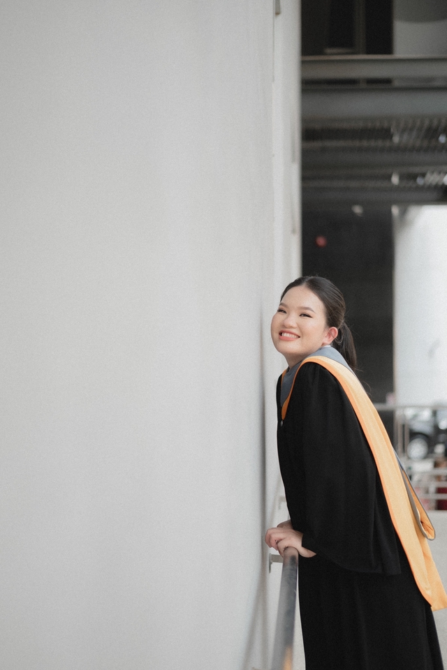 Photography - รับถ่ายภาพรับปริญญา และภาพบุคคลต่างๆ ได้ภาพสวยคุ้มแน่นอน - 30