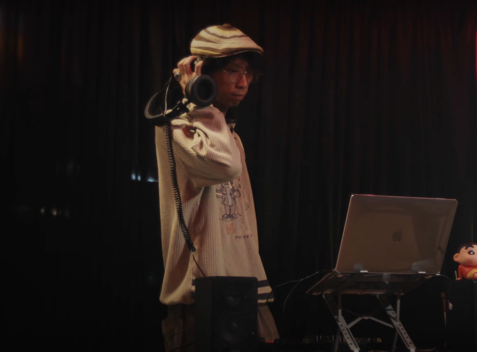 จ้างดีเจเปิดแผ่น ราคาดี ดีเจมืออาชีพ บริการทั่วไทย