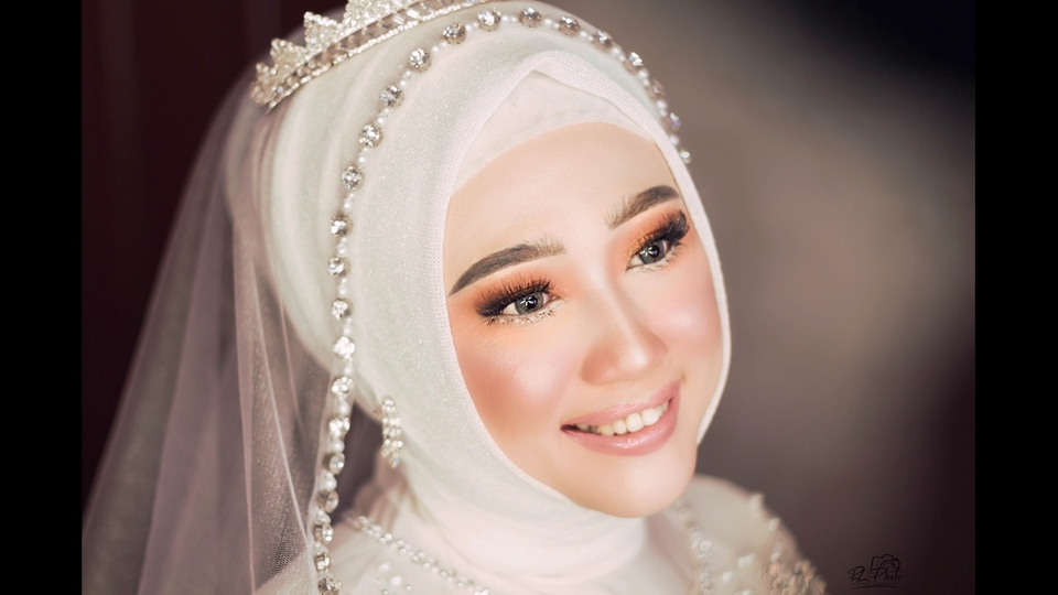 Fotografi - Jabodetabek - Foto Wedding / Pernikahan Free Pre wedding di Studio RLPhoto - 12