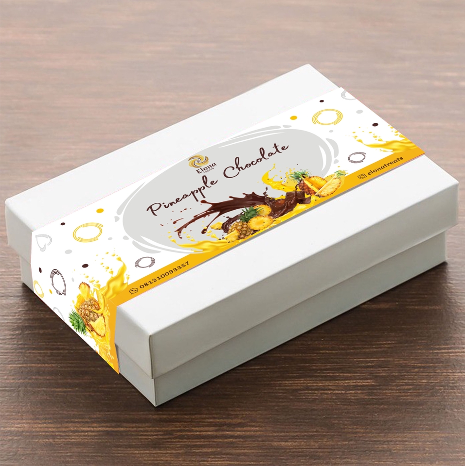Desain kemasan kotak makanan unik dengan tema nanas dan cokelat untuk meningkatkan daya tarik produk makanan anda.