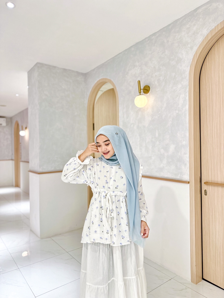 Selebgram/ Socmed - Jasa Endorsement/ Katalog/ Visit/ Brand Ambassador Instagram - 7