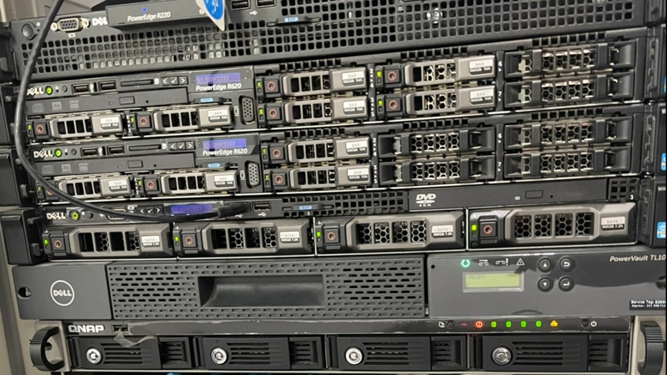 รับติดตั้งเซิร์ฟเวอร์ ระบบเครือข่าย ขนาดใหญ่ สำหรับธุรกิจ