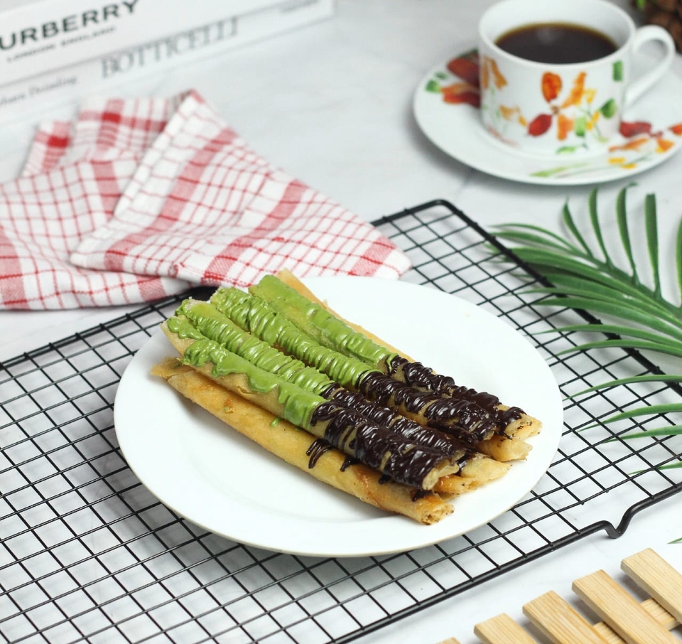 Jasa Foto Produk Makanan dengan latar putih, cocok untuk keperluan promosi dan katalog produk kuliner.
