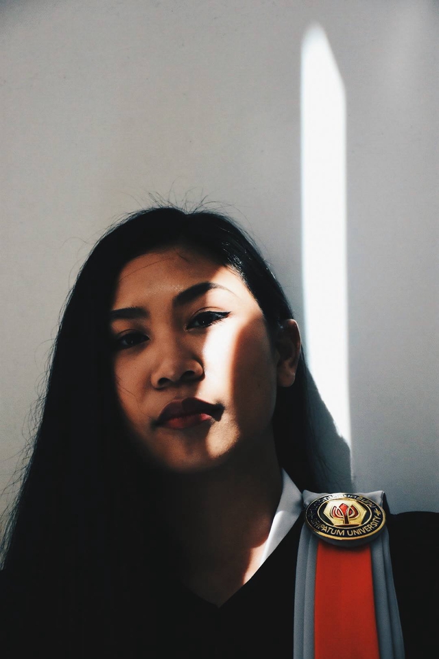 ช่างภาพ รับถ่ายรูป portrait รับถ่ายภาพคน รับถ่ายรูปโปรไฟล์ ถ่ายรูป รับปริญญา