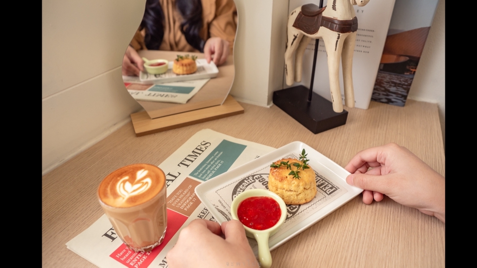 เน็ตไอดอลและบล็อกเกอร์รีวิว - รับรีวิวคาเฟ่ รีวิวร้านกาแฟ รีวิวร้านอาหาร รีวิวโรงแรม รีวิวที่พัก รีวิวสถานที่ท่องเที่ยว - 1