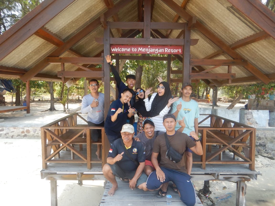 Travelling - Traveling/Teman Wisata/tour guide Kepulauan Karimun Jawa - 7