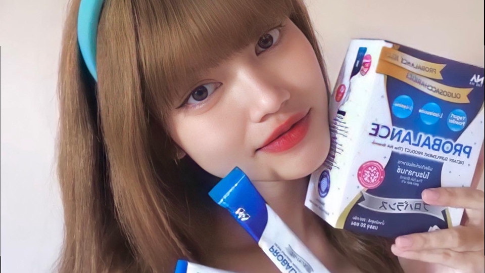 เน็ตไอดอลและบล็อกเกอร์รีวิว - รับรีวิวสินค้าผ่านช่องทางออนไลน์ ถ่ายแบบ ถ่ายโฆษณา - 1