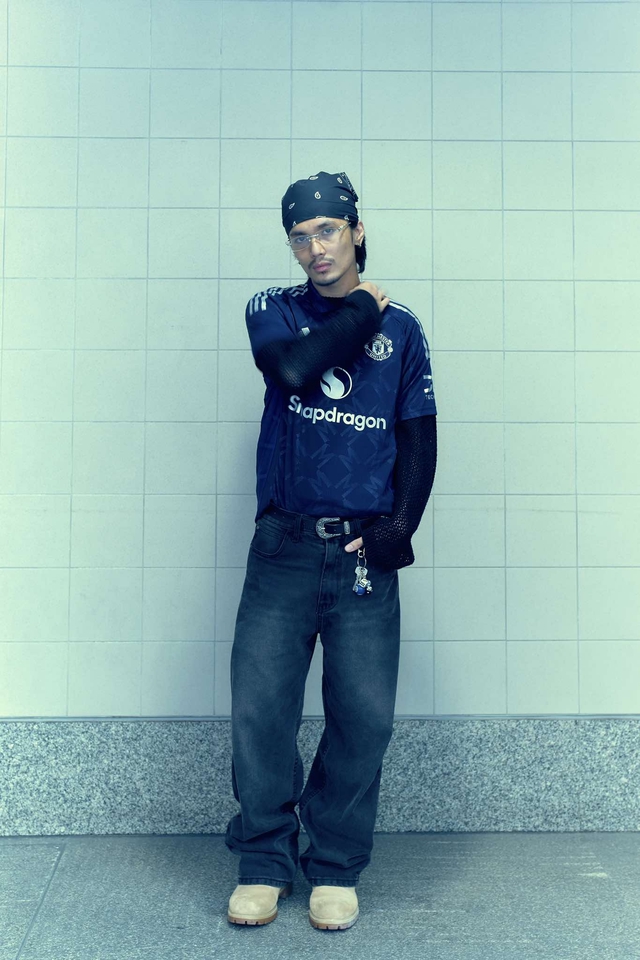 นางแบบมืออาชีพ  หานางแบบมือสวย  นางแบบเสื้อผ้าแฟชั่น  ถ่ายแบบ  มือสวย  งานแสดง  ตัวประกอบ  กรุงเทพ