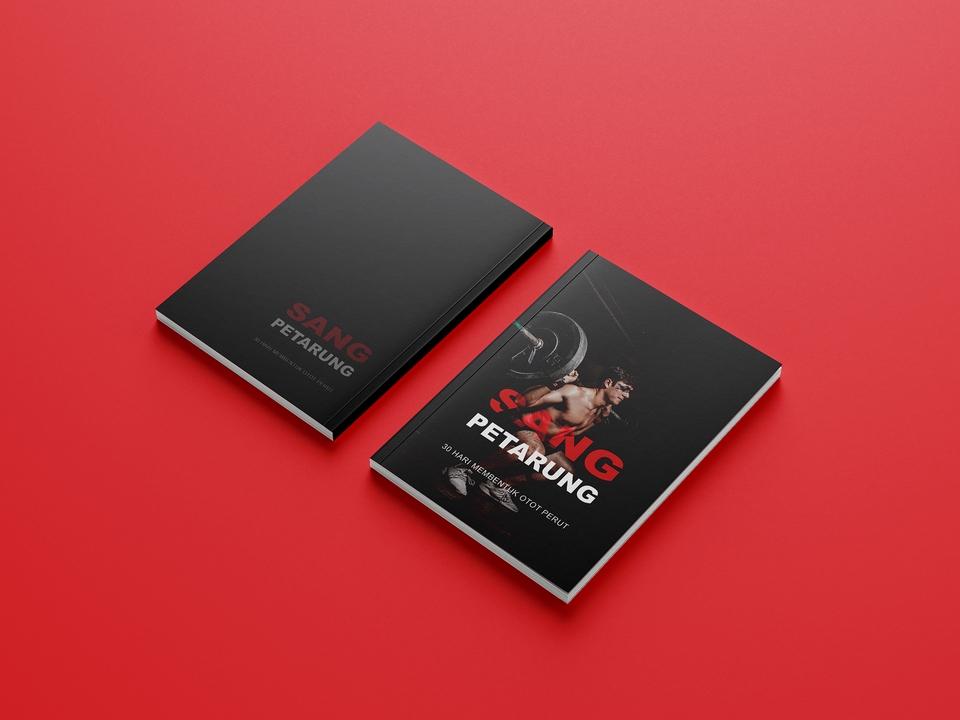 Dua buku dengan judul "Sang Petarung", layanan desain buku dan penerbitan profesional di platform freelance.