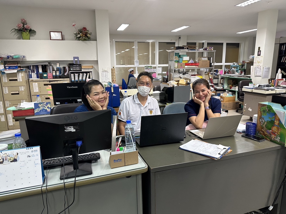 ผู้เชี่ยวชาญให้ความรู้เฉพาะด้าน - สอนโปรแกรมทำกราฟฟิก อาร์ตเวิร์คสำหรับงานสิ่งพิมพ์ทุกชนิด ด้วย AI, Photoshop, Indesign - 3