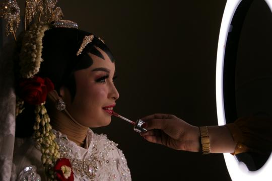 Jasa Foto Lamaran Pernikahan/Tunangan Profesional - FOTO & VIDEO WEDDING & PREWEDDING JAKARTA - DEPOK