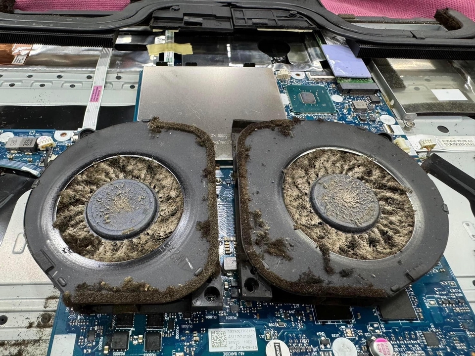 รับเขียนโปรแกรม รับทำ desktop application รับทําเว็บแอพพลิเคชั่น ภาพตัวอย่างโปรแกรมคอมพิวเตอร์ งานเขียนโปรแกรม