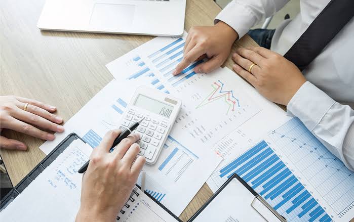 Jasa konsultan keuangan terbaik untuk membantu perusahaan Anda menyusun laporan keuangan dan anggaran biaya