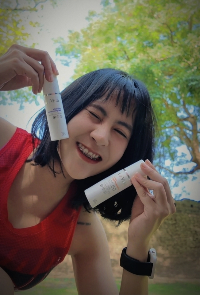 เน็ตไอดอลและบล็อกเกอร์รีวิว - ถ่ายคลิป+ภาพรีวิวสินค้า - 6