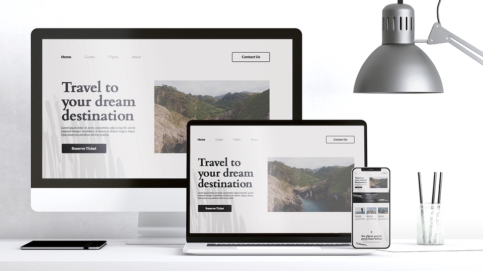 Jasa desain website profesional dengan tampilan modern dan responsif untuk berbagai perangkat.