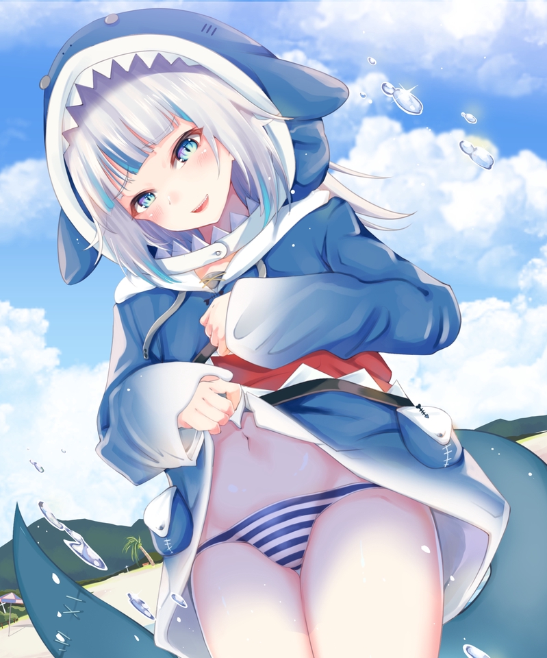 Ilustrasi anime wanita berambut putih dengan pakaian hoodie biru dan motif hiu, sedang berpose di pantai dengan latar belakang langit biru dan awan putih.